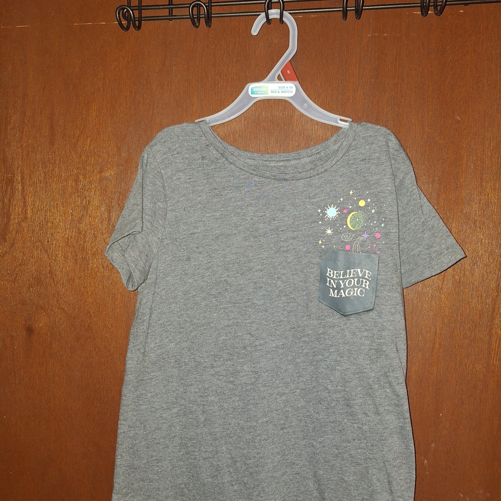 Old Navy Gray Kids Tee with Celestial Print